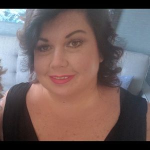 Meet your Posher, Althea